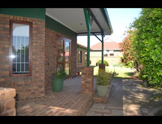 3 BEDROOM PROPERTY TO RENT IN PETERSFIELD
